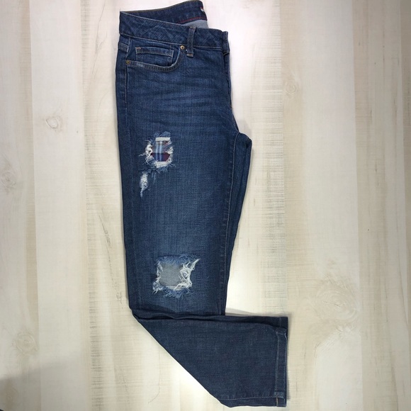 Tommy Hilfiger Distressed Boyfriend Denim Jeans - Picture 3 of 8